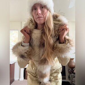 Luxurious Metalic Cream/Light Gold Fox Fur-Trimmed Women's Duck Down Puffer Coat